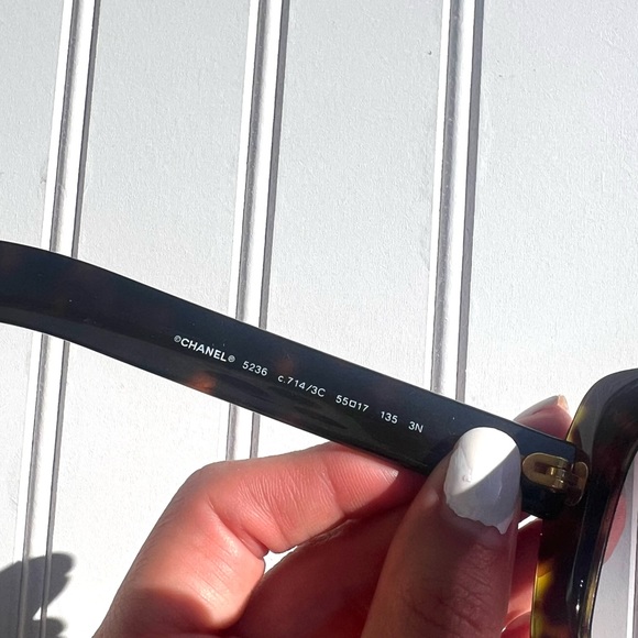 Chanel Tortoise Sunglasses - Picture 4 of 6